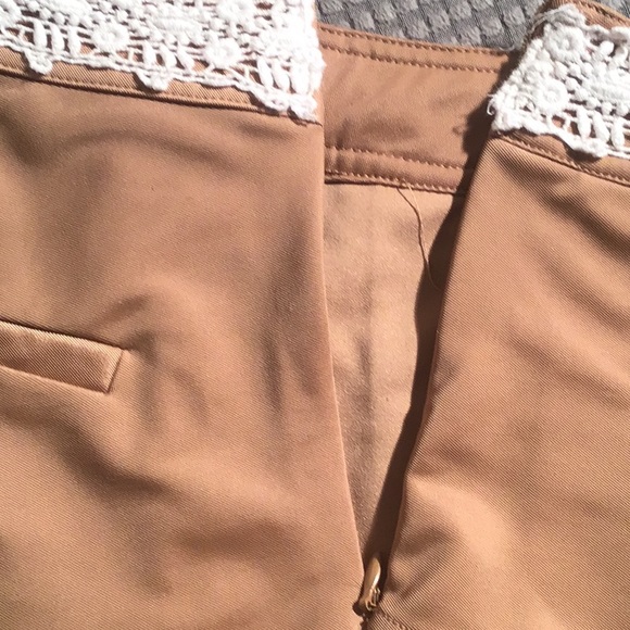 Ruis Collection shorts tan side zip M - Picture 4 of 7
